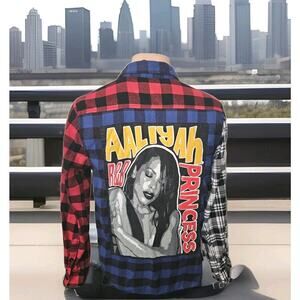 Official Aaliyah Plaid Button Up Long Sleeve Shirt Size Small RARE